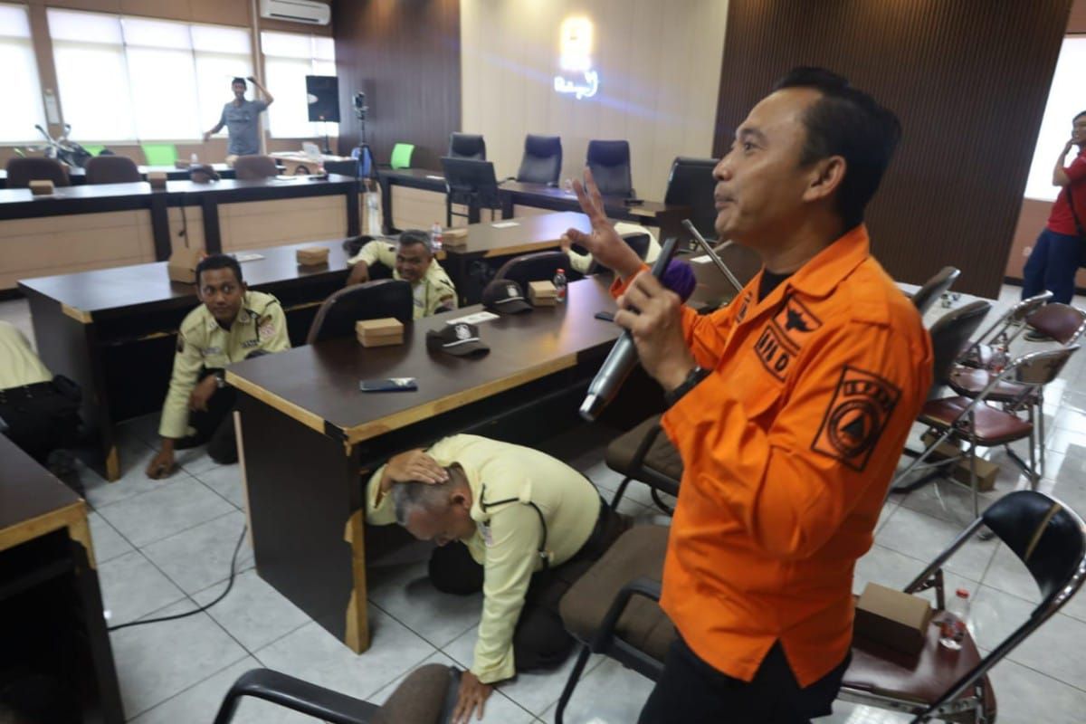 Pekalongan bentuk Kelurahan Tangguh Bencana cegah potensi bencana