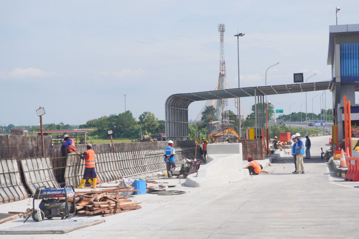 JSN tambah jumlah gardu di gerbang tol Ngemplak jelang Natal dan Tahun Baru