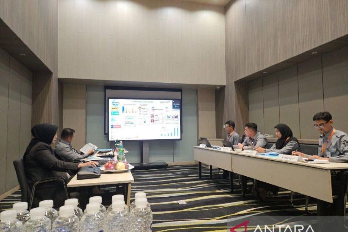 Hari ke-2 Rakor Pengendalian Kinerja, Kakanwil Paparkan Capaian Kemenkum Riau