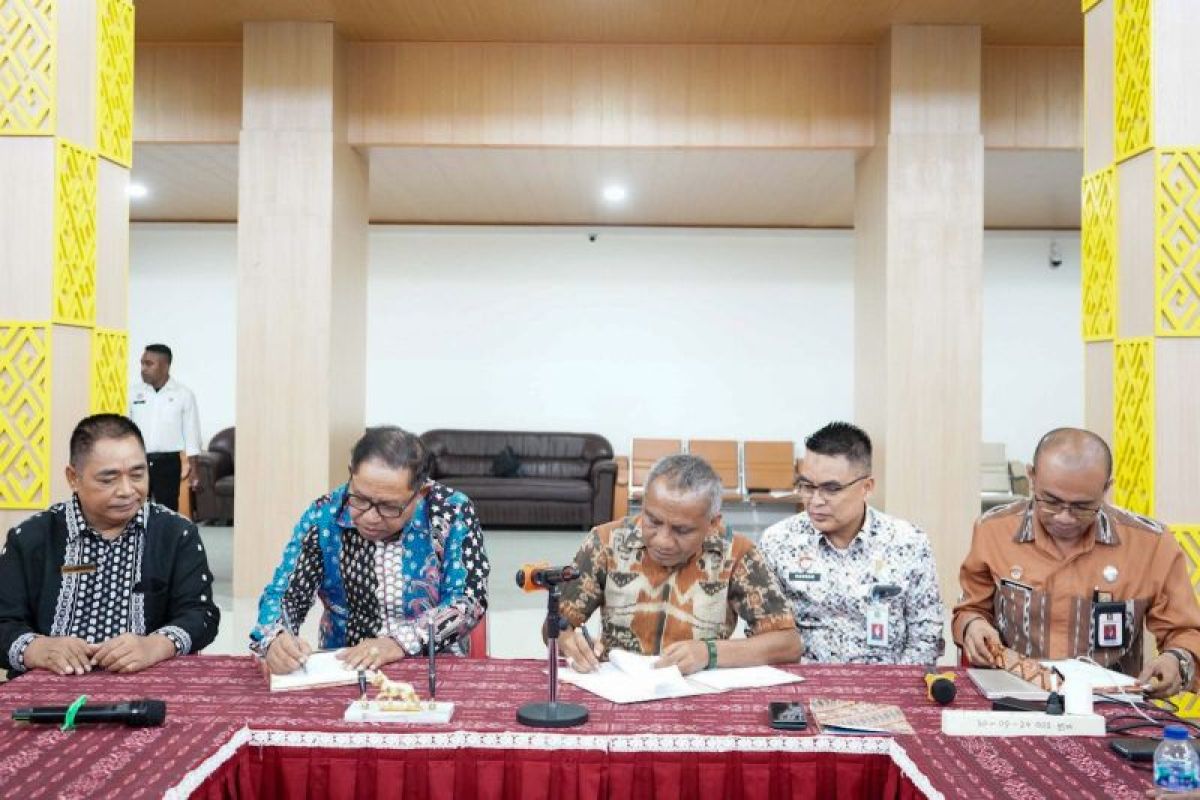 Kemenkum NTT mengharmonisasikan Ranperbup permukiman Manggarai Timur