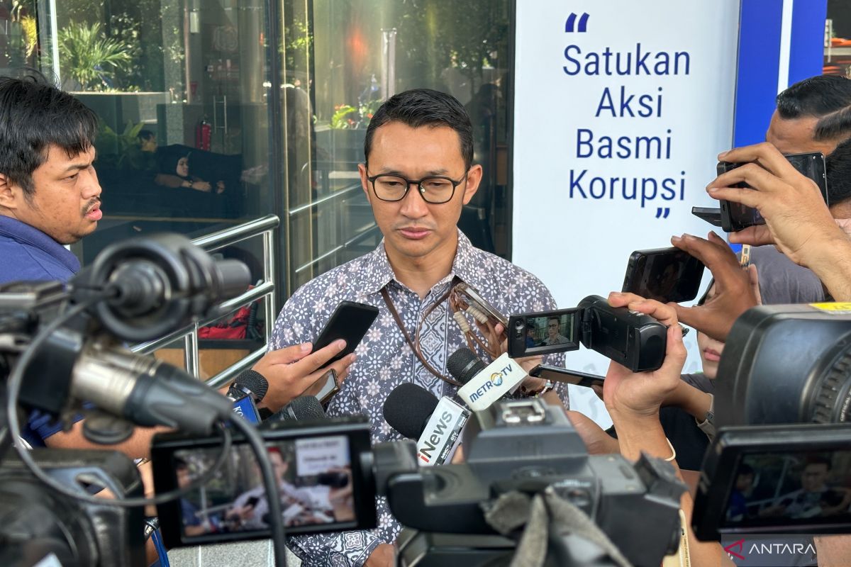 KPK panggil enam saksi kasus pengadaan mesin EDC bank