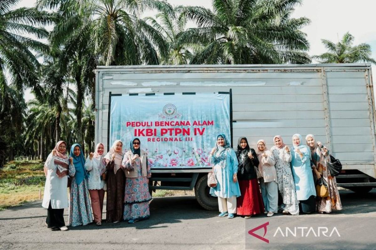 PTPN IV Regional III Riau Salurkan Bantuan di Tiga Provinsi Terdampak Bencana