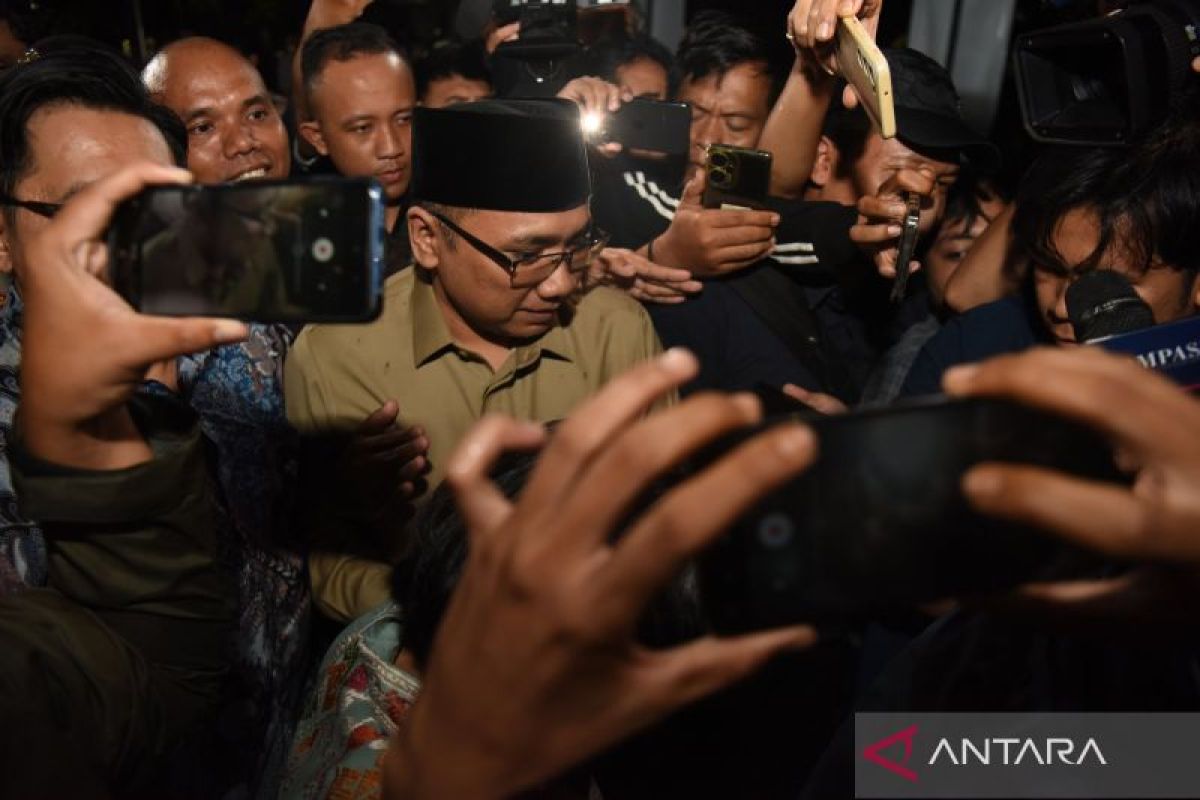 Kasus dugaan korupsi kuota haji, KPK periksa Yaqut Cholil Qoumas