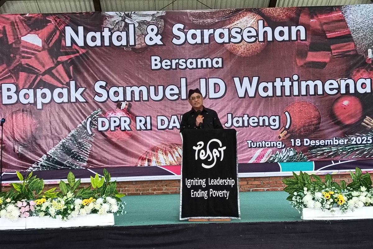 Samuel Wattimena mengajak pendeta berdayakan ekonomi jemaat