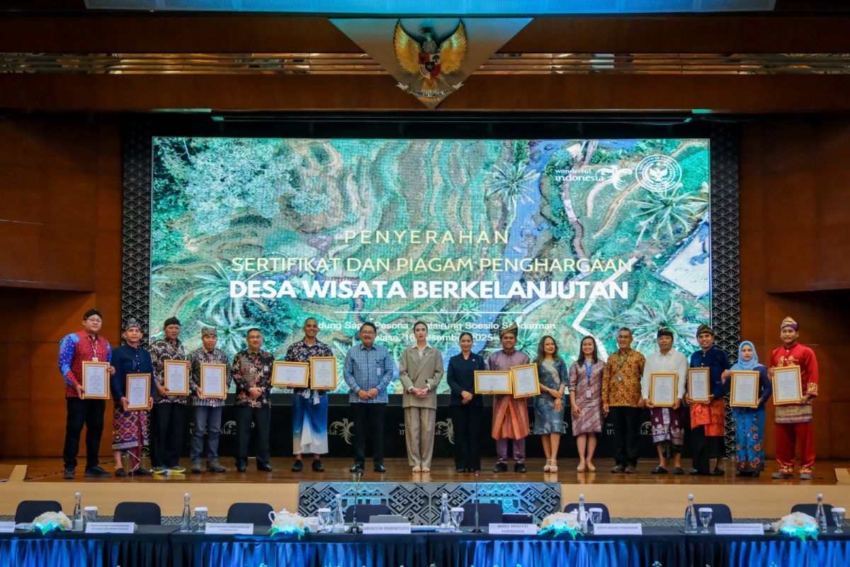 Kemenpar apresiasi 10 peraih sertifikasi Desa Wisata Berkelanjutan