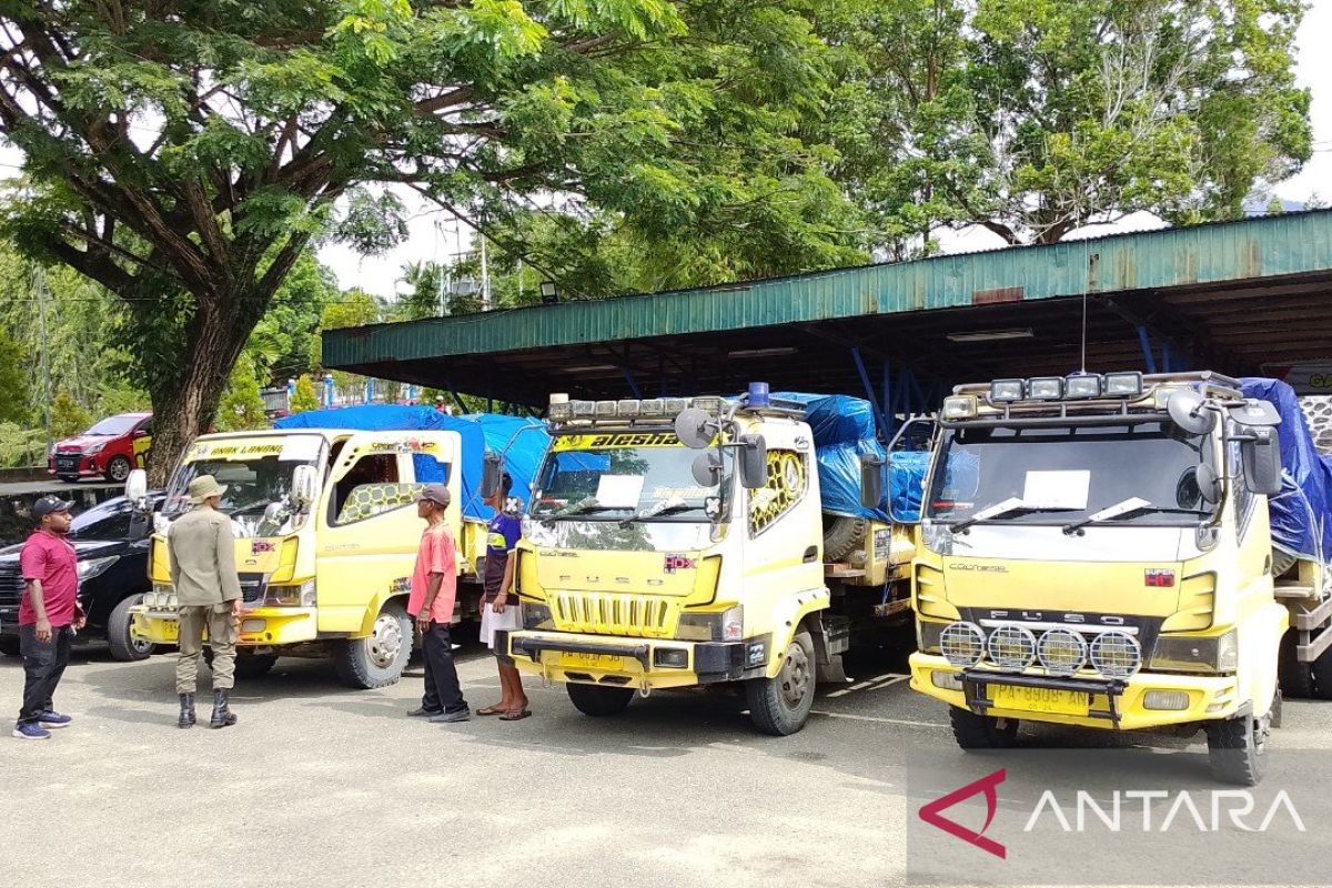 Bantuan Natal dan tahun baru hingga ke pelosok kampung terjauh di Kabupaten Jayapura