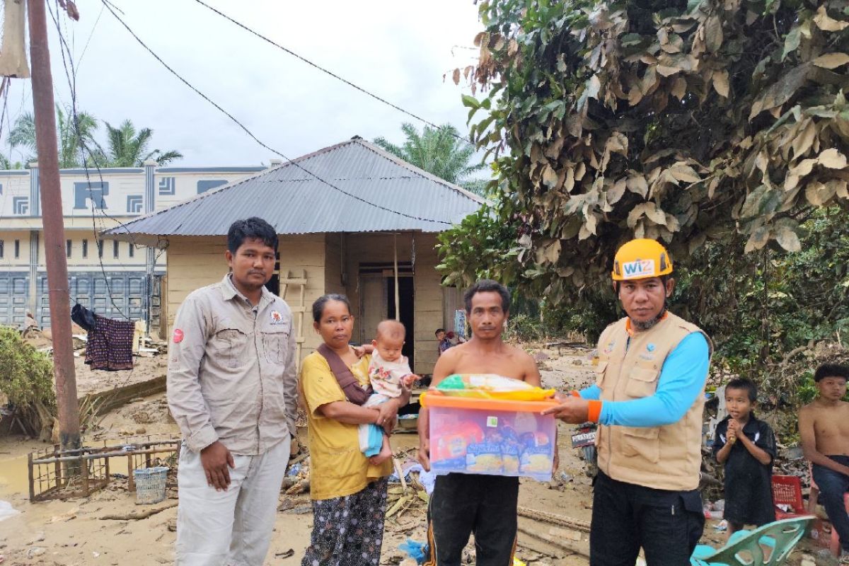 Pemprov Sulsel jangkau Desa terisolir Babo Aceh Tamiang salurkan bantuan