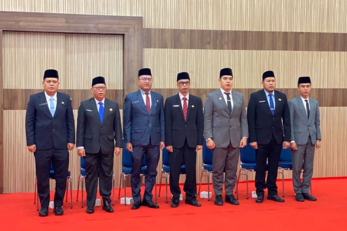 Walikota Dumai Paisal mengisi jabatan kosong, tujuh pejabat Eselon II dilantik