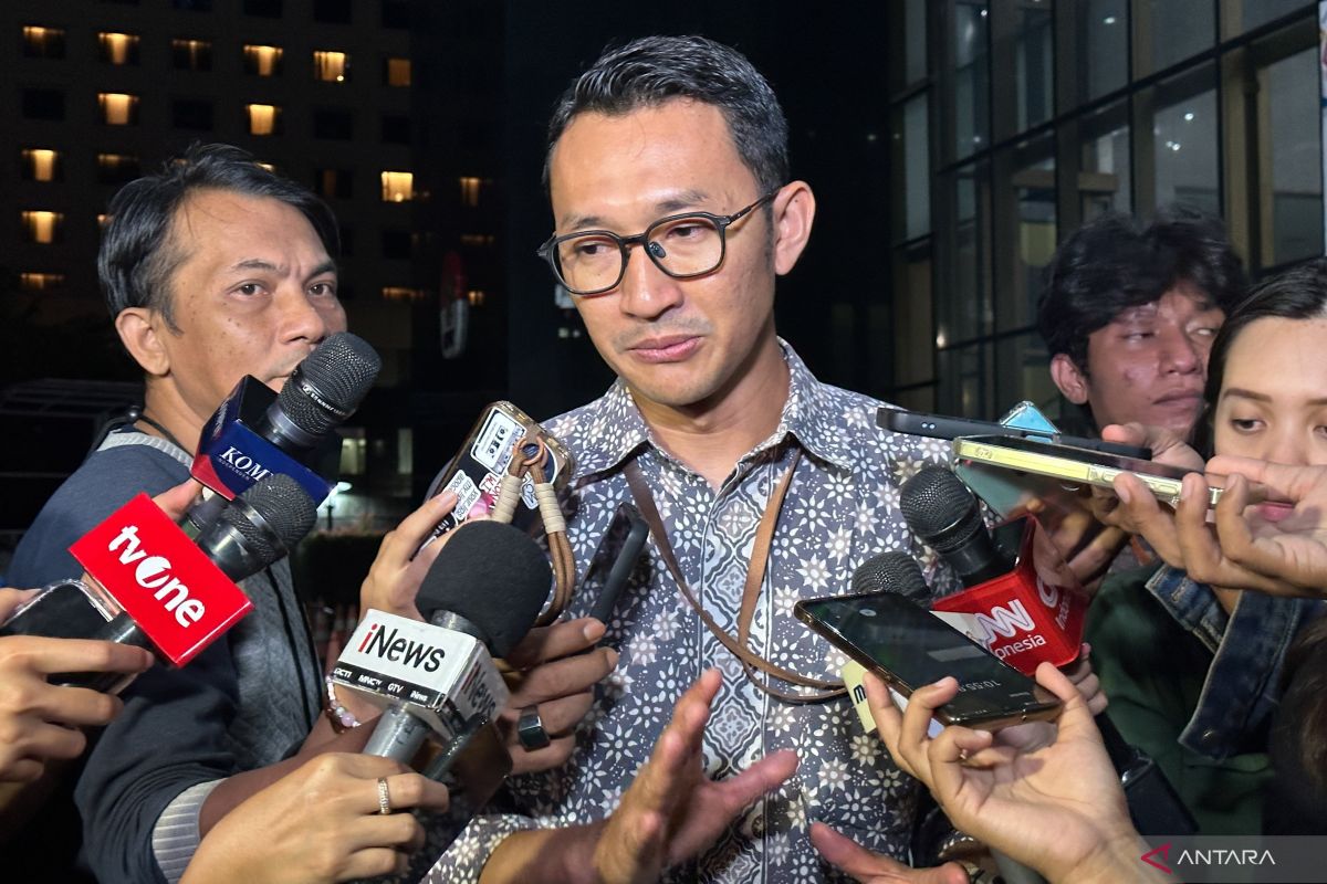 Kemarin, KPK tangkap Ade Kuswara hingga benda diduga bom di Bandung