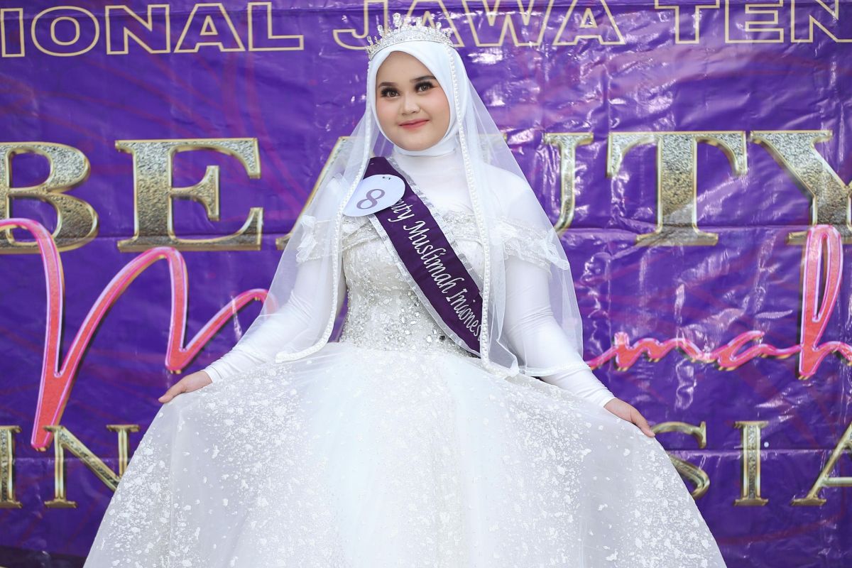 Mahasiswi UMS tembus Top 8 Beauty Muslimah Indonesia Regional Jateng 2025, raih golden tiket nasional