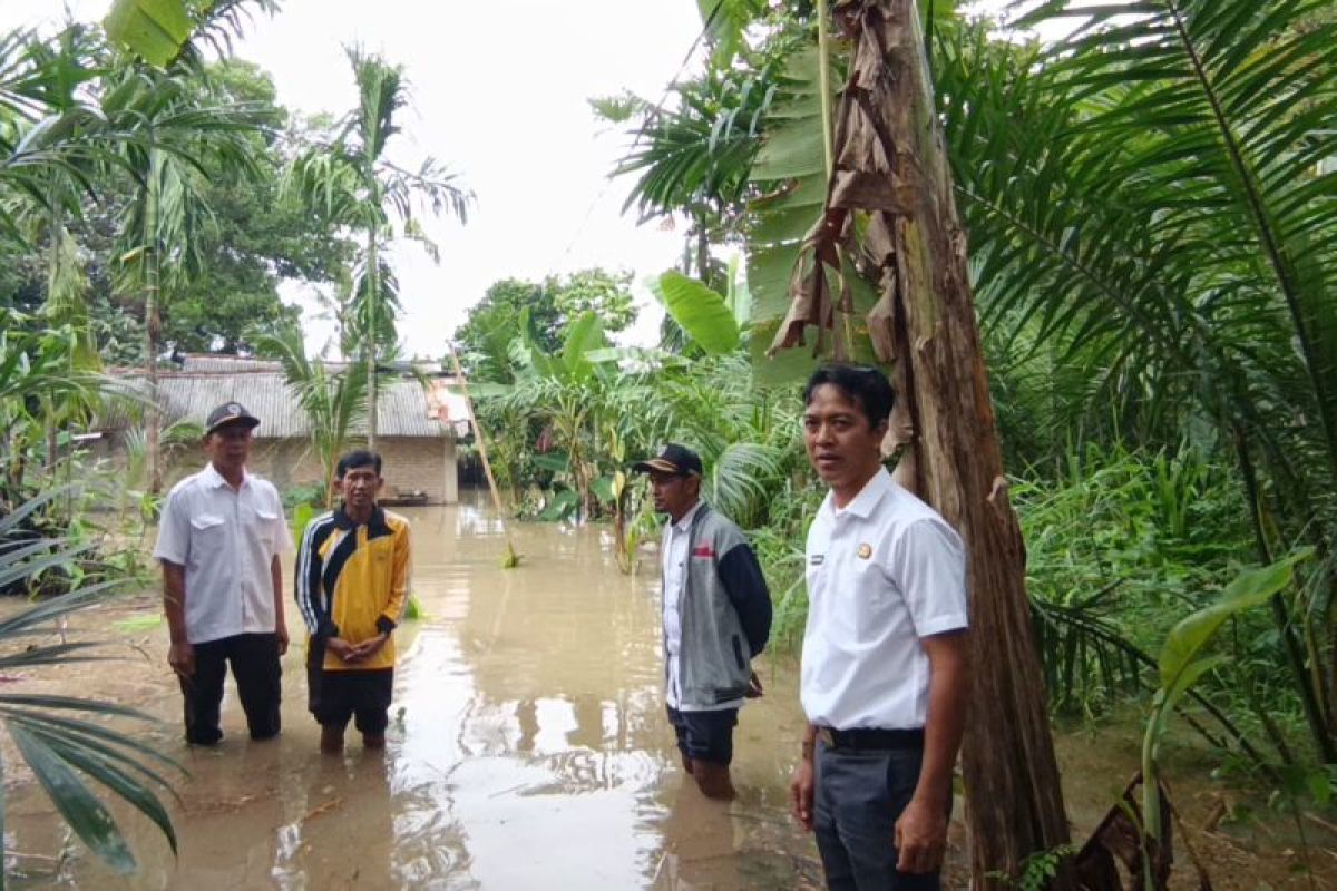 BPBD imbau warga pesisir Sungai Komering waspada banjir