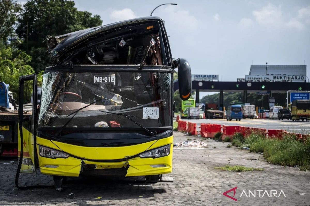 Kemenhub: Hasil uji kalaikan bus kecelakaan Tol Krapyak tak laik jalan