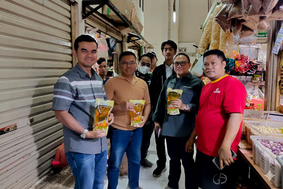 Bapanas pastikan Satgas Pangan usut distributor bundling Minyakita