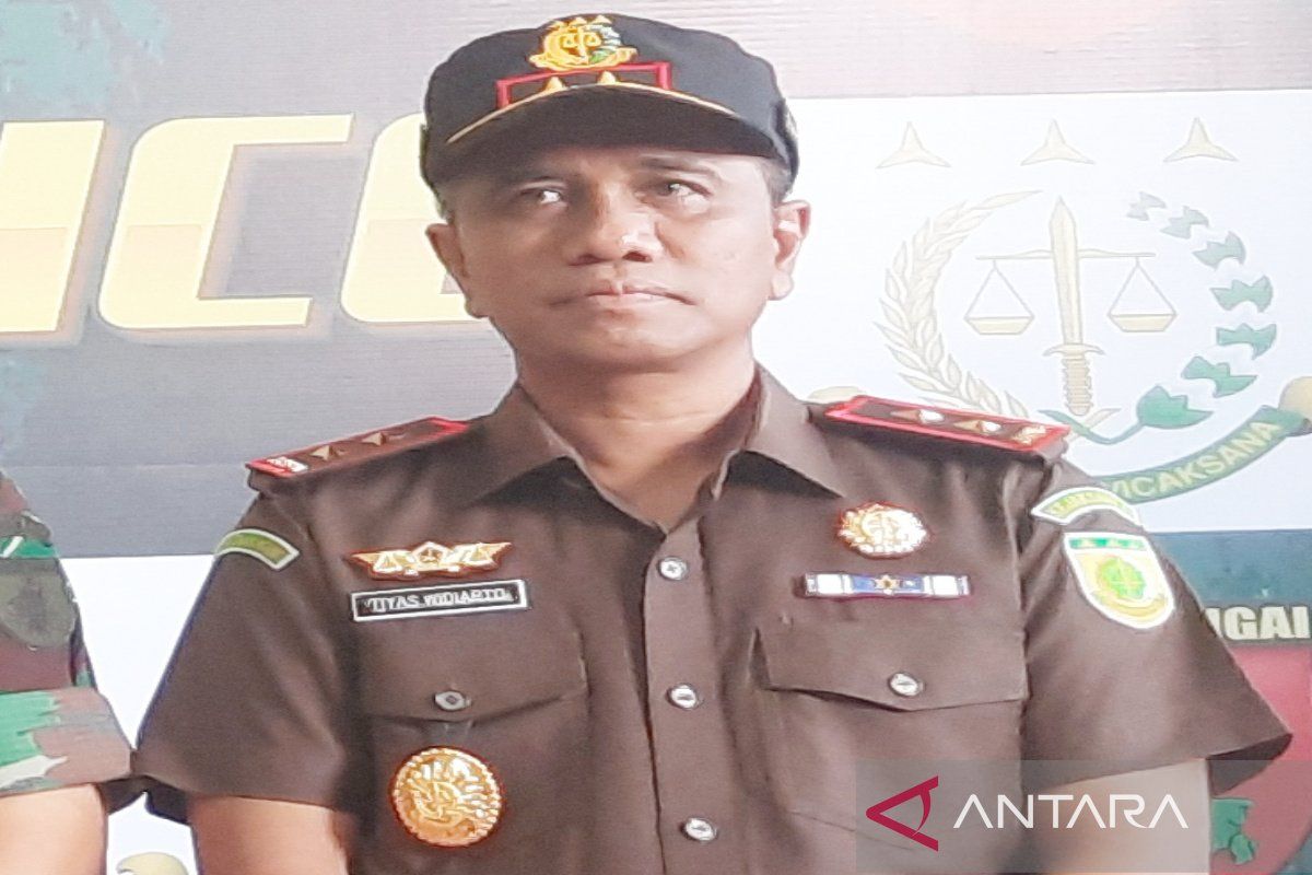 Kajati Kalsel hormati proses hukum oknum Kejari HSU di KPK