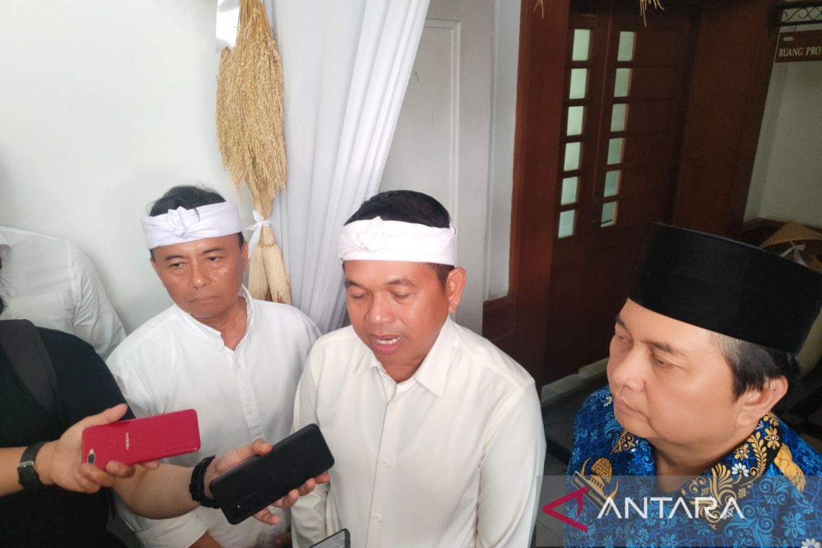 Dedi Mulyadi ingin angkot Bandung libur, antisipasi macet akhir tahun