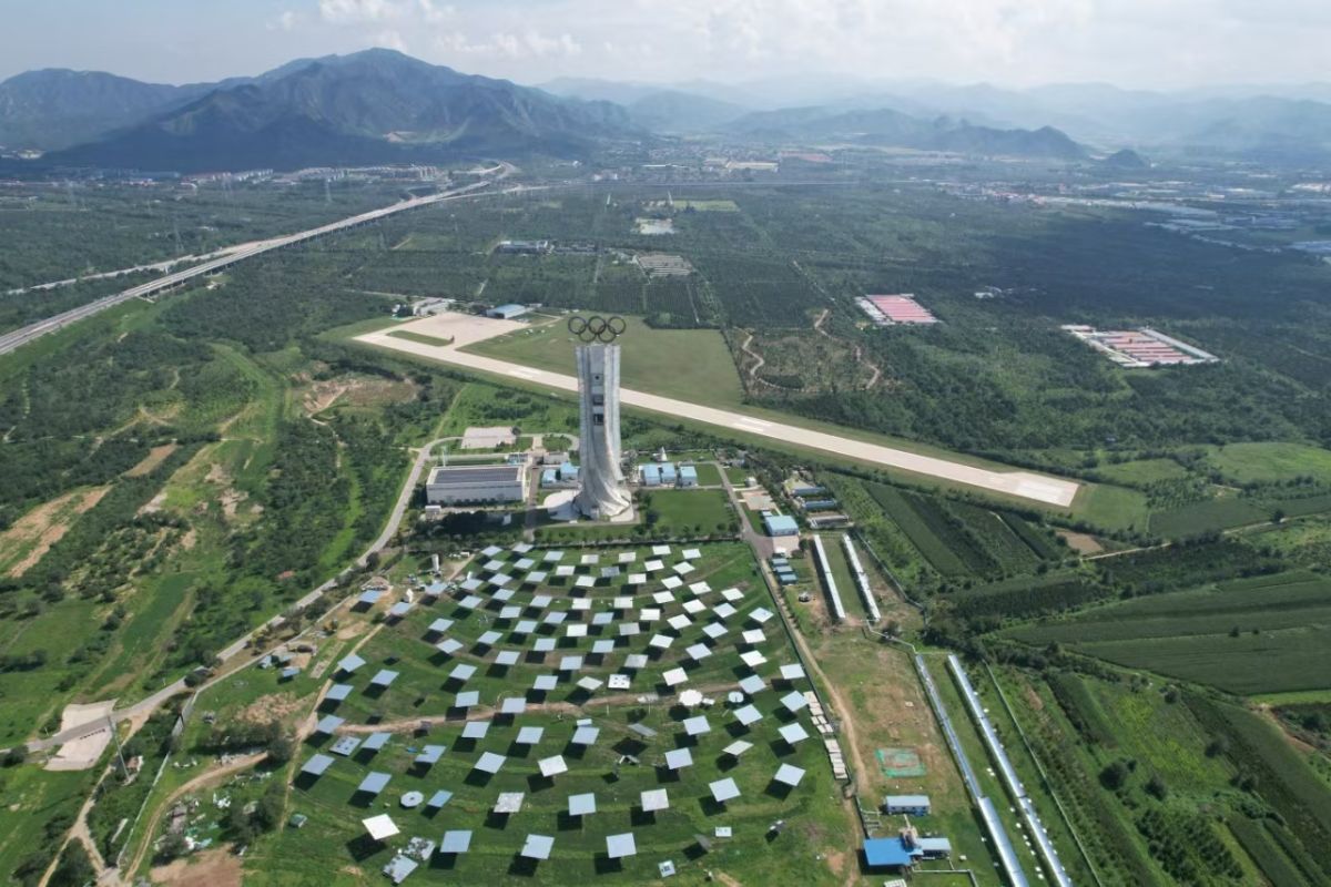 China targetkan kapasitas tenaga termal surya 15 GW per 2030