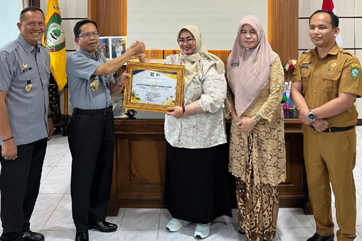 Nanas Gantang Sampit raih sertifikat indikasi geografis dari Kemenkum