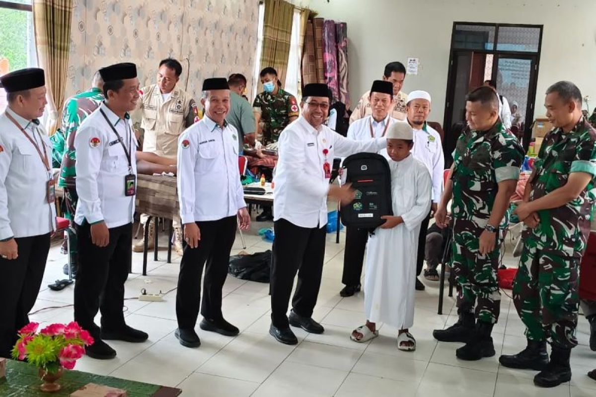 110 anak keluarga kurang mampu ikuti sunat gratis Kemenag