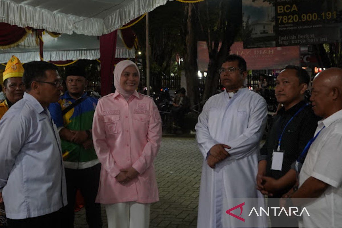 Wakil Wali Kota Banjarmasin pantau ibadah Natal, berlangsung rukun dan damai