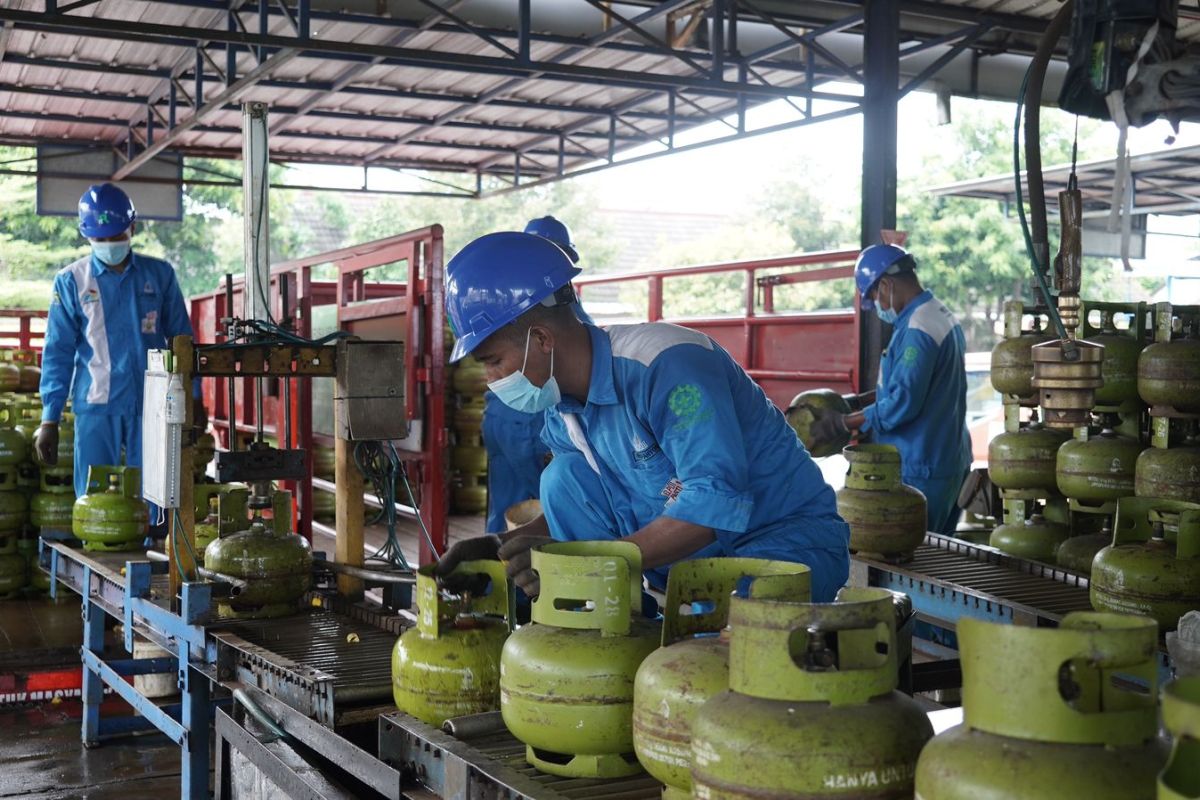 Pertamina tambah 3,15 juta elpiji 3 kg untuk stok Jateng-DIY