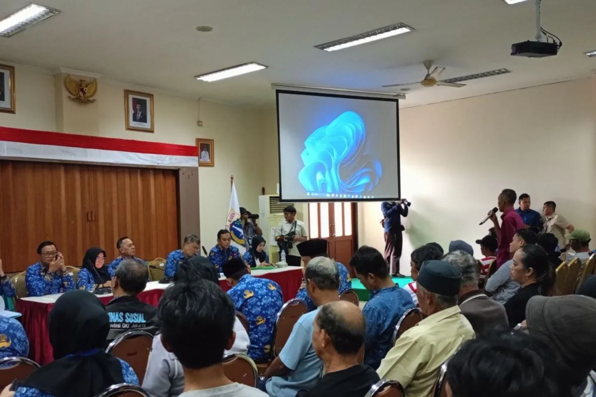 Pemkot Jaktim belum terbitkan SP1 untuk warga TPU Kebon Nanas