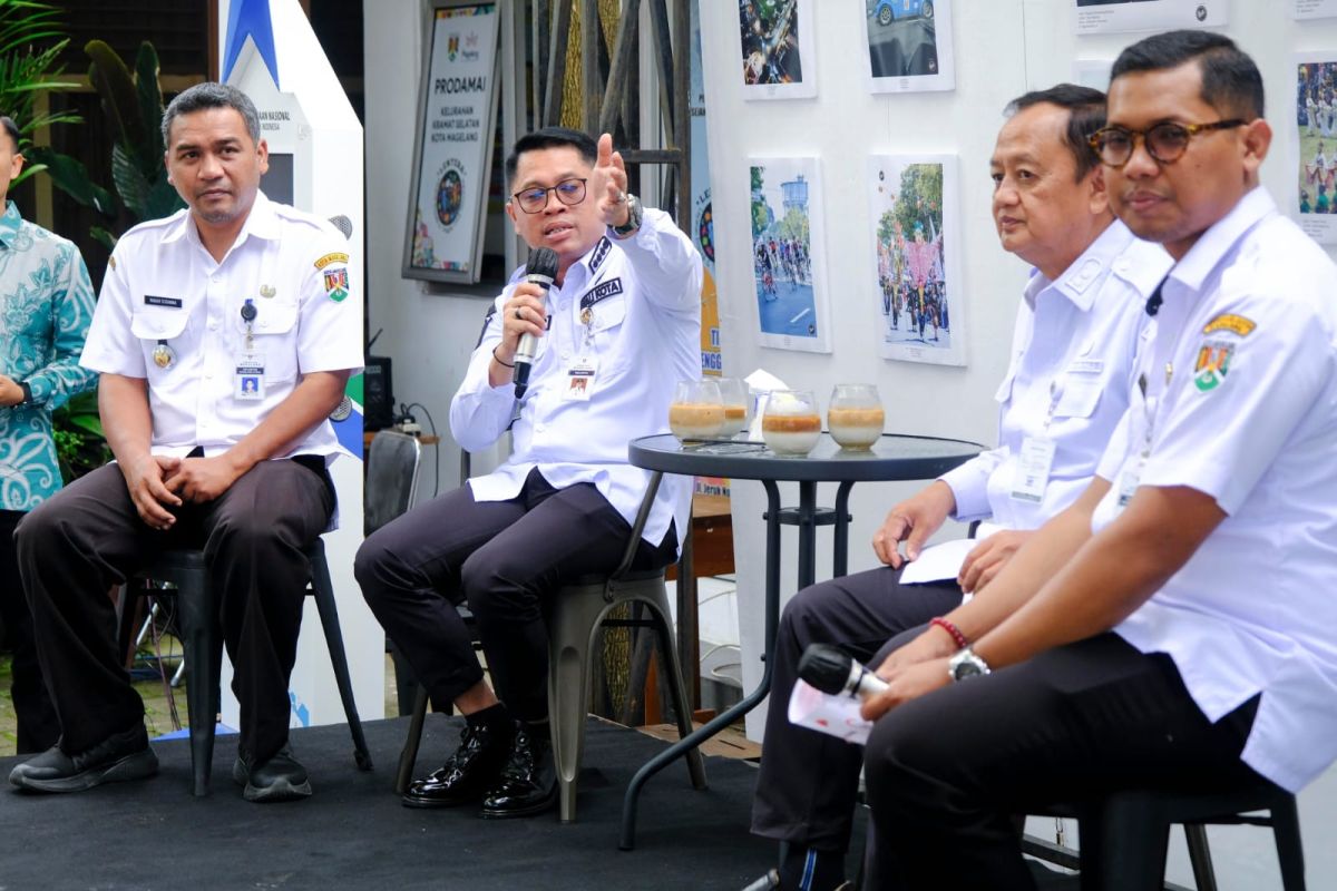 Merah Putih Coffee & Eatery inovasi unit usaha koperasi penggerak ekonomi kreatif