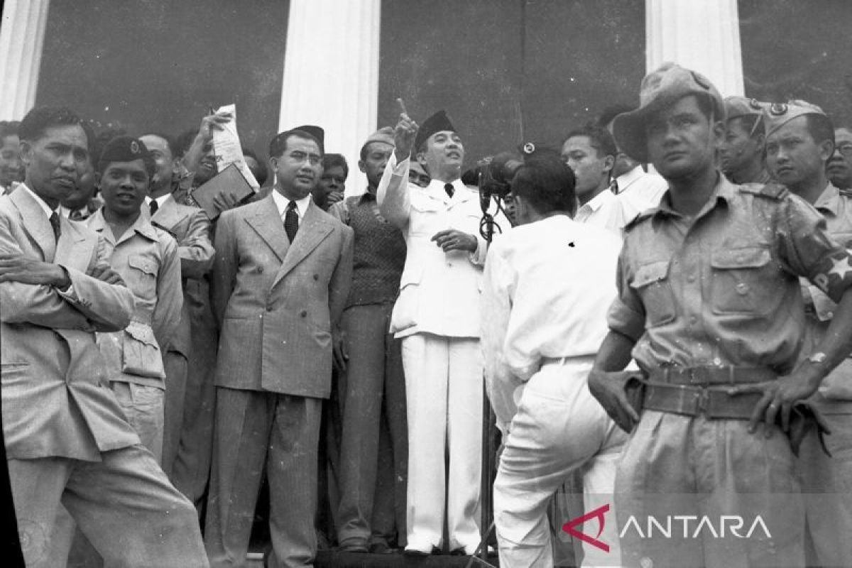 Perajaan Natal, Presiden njatakan maaf pada umat Keristen