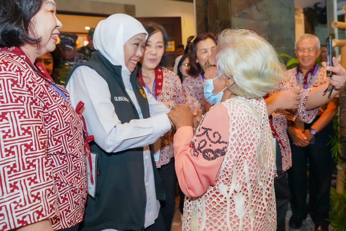 Khofifah: Natal momentum perkuat persaudaraan dan persatuan bangsa