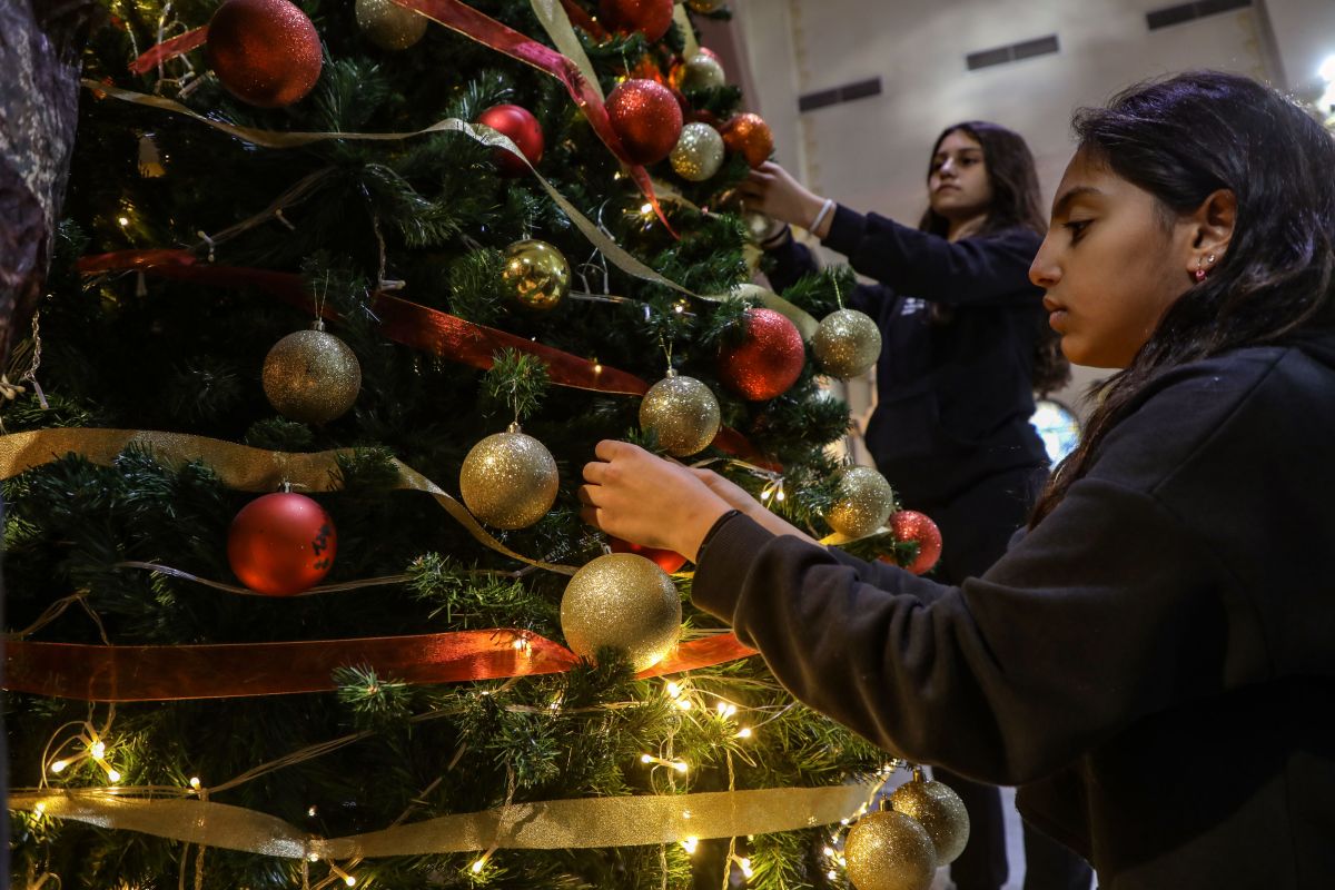 Umat Kristen Gaza gelar misa Natal pertama kali dalam dua tahun