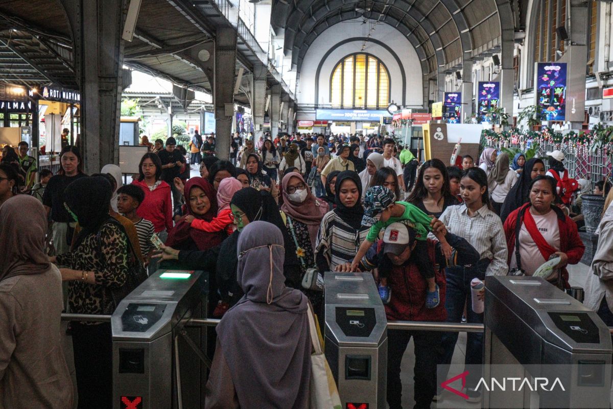 KAI proyeksi volume penumpang KRL naik jadi 437 juta pada 2030