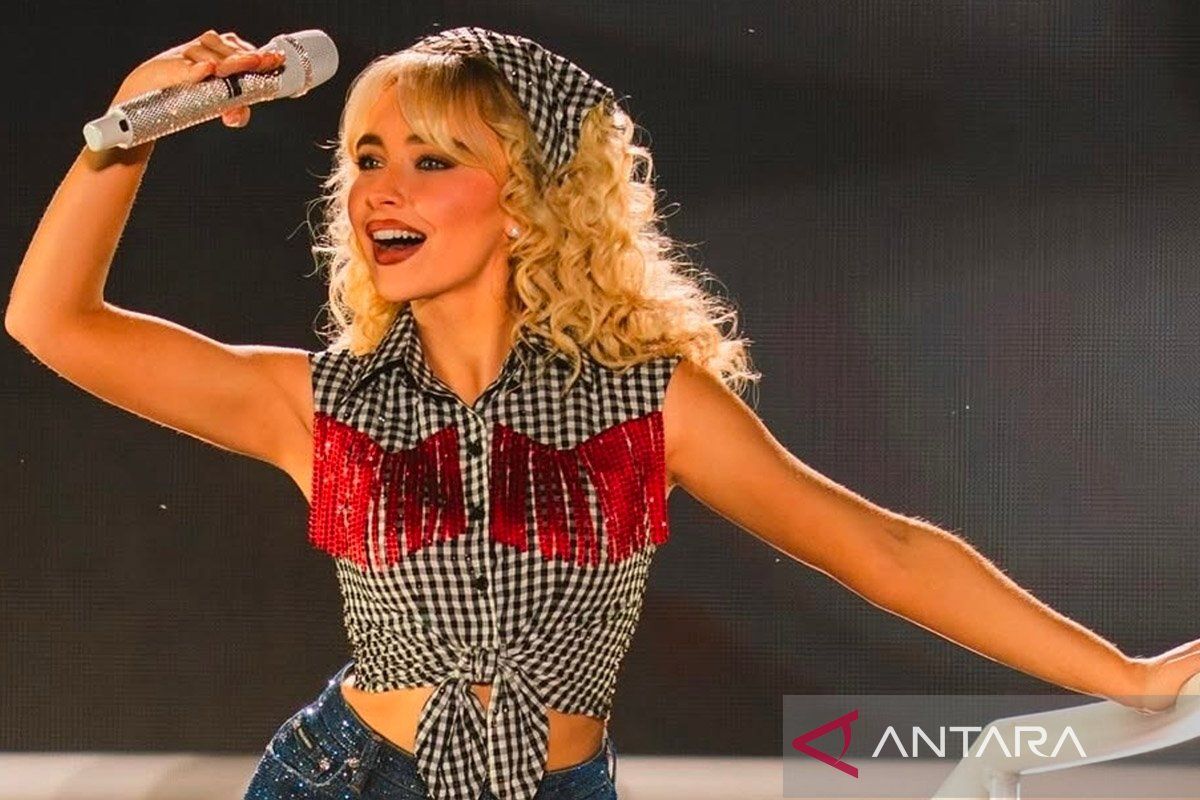 Sabrina Carpenter resmi rilis "Such a Funny Way" di Streaming