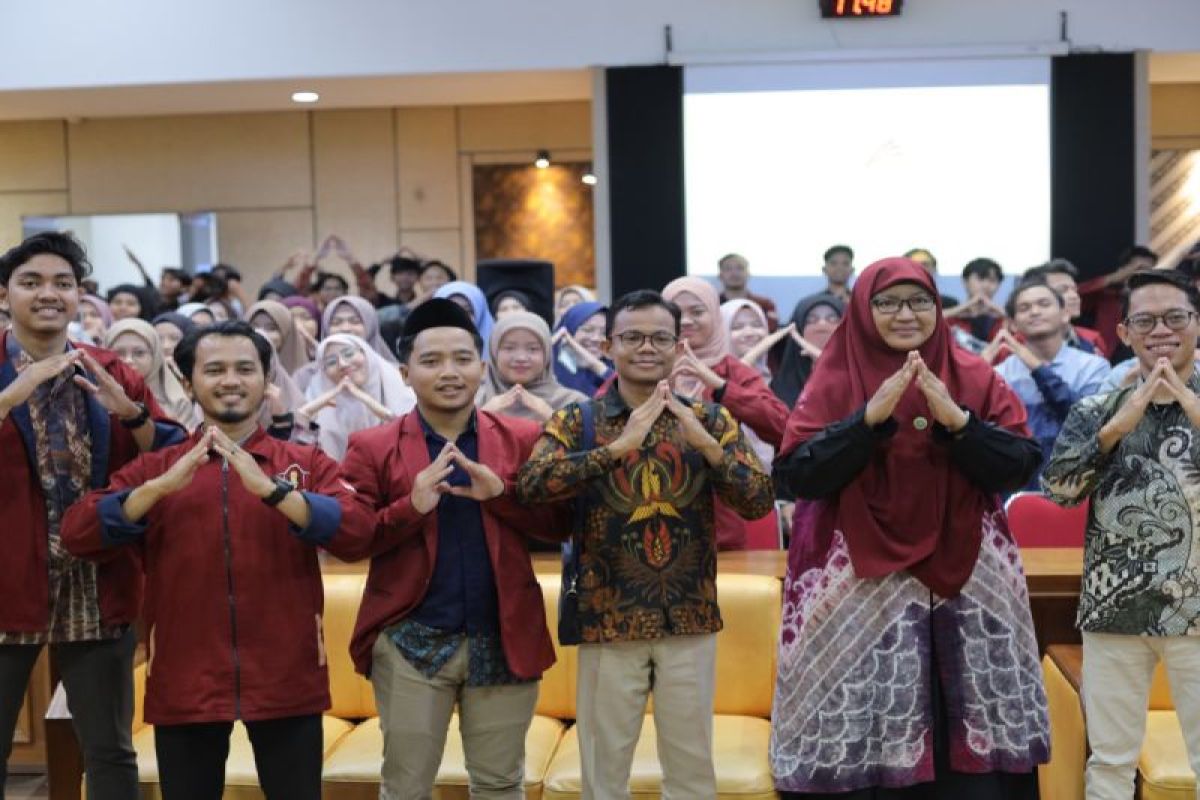 Stadium General warnai Musykom XLI IMM Shabran UMS