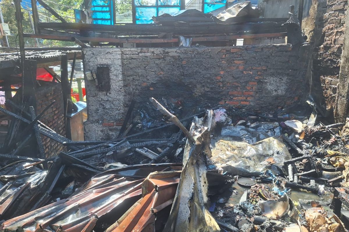 Kebakaran rumah di Jakut diduga akibat korsleting listrik