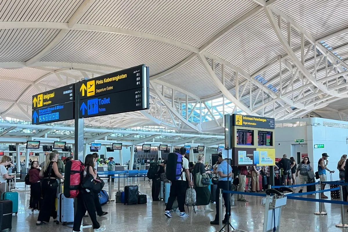 Kemenhub: Penerbangan Natal-Tahun Baru di Bali berjalan lancar