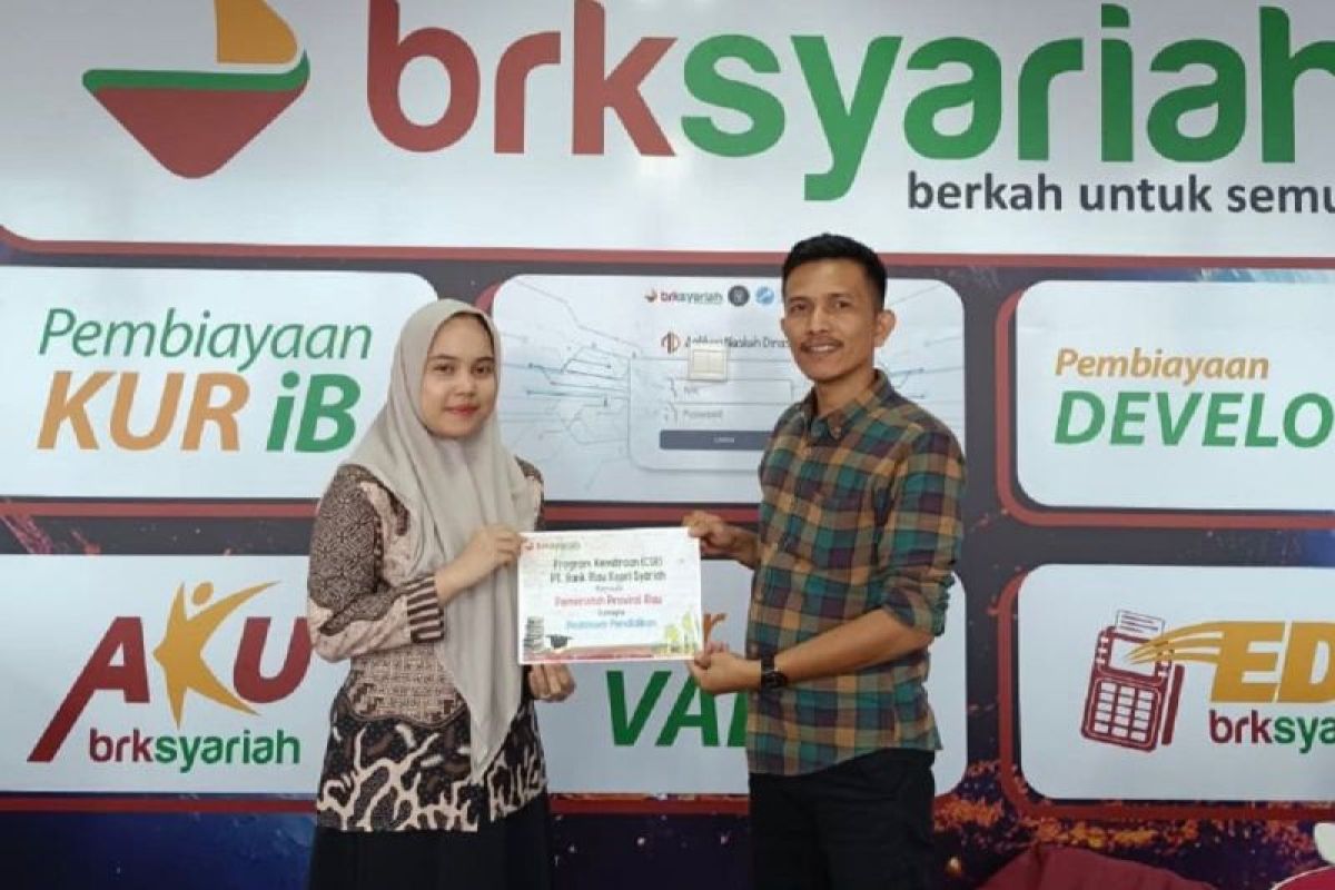 BRK Syariah Dorong Generasi Muda Maju Lewat Program Beasiswa dan Dukungan Sarana Pendidikan