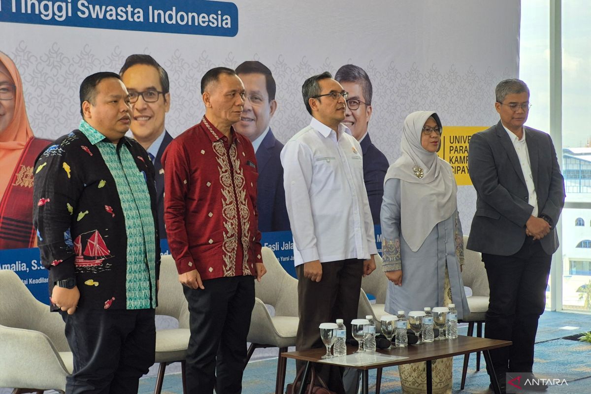 Kemdiktisaintek minta PTN dapatkan sumber lain guna perkecil nilai UKT