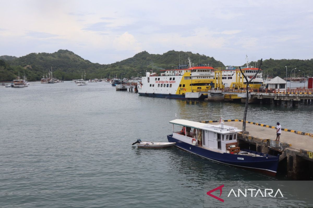 KSOP tutup pelayaran di Labuan Bajo waspadai potensi cuaca ekstrem
