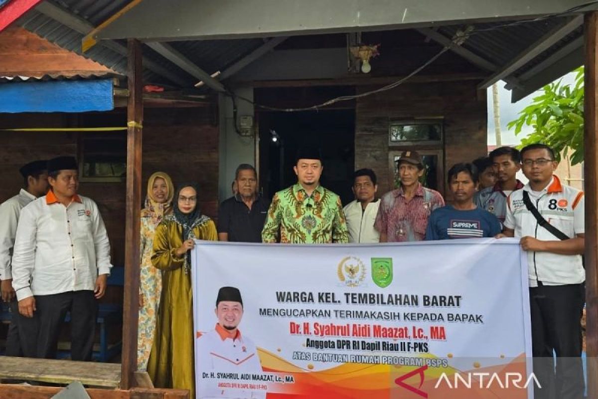 Syahrul Aidi Sambangi Penerima BSPS, Warga Inhu dan Inhil Sempat Tak Percaya Dapat Bantuan