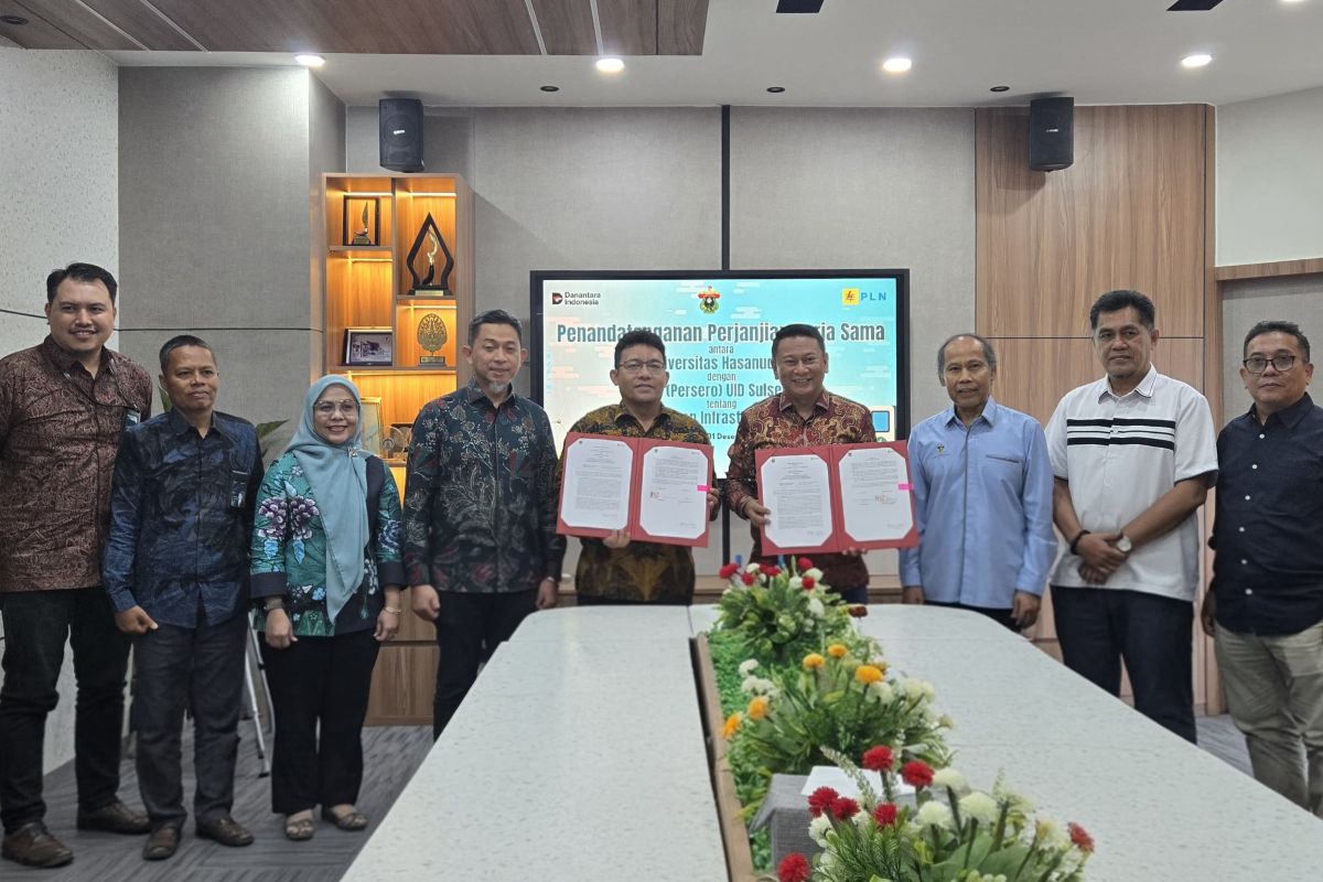 PLN UID Sulselrabar-Unhas kerja sama pembangunan SPKLU