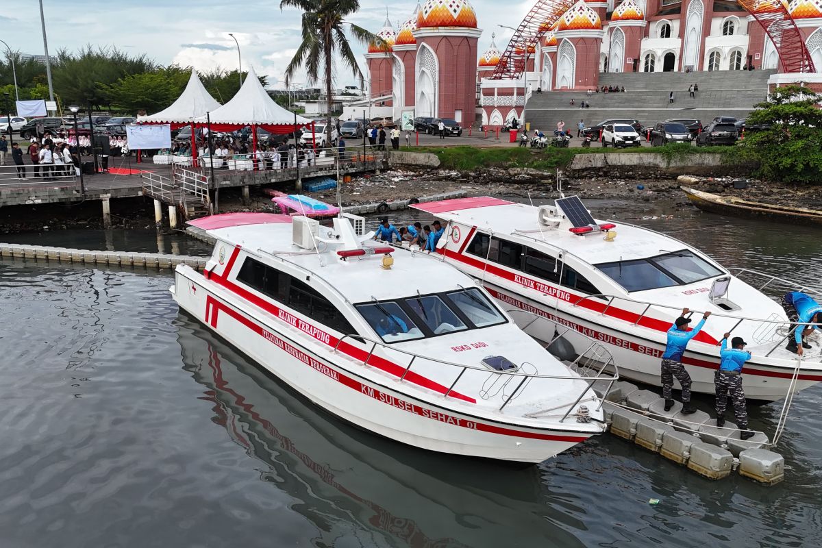 Ada klinik terapung layani warga pesisir dan kepulauan di Sulsel