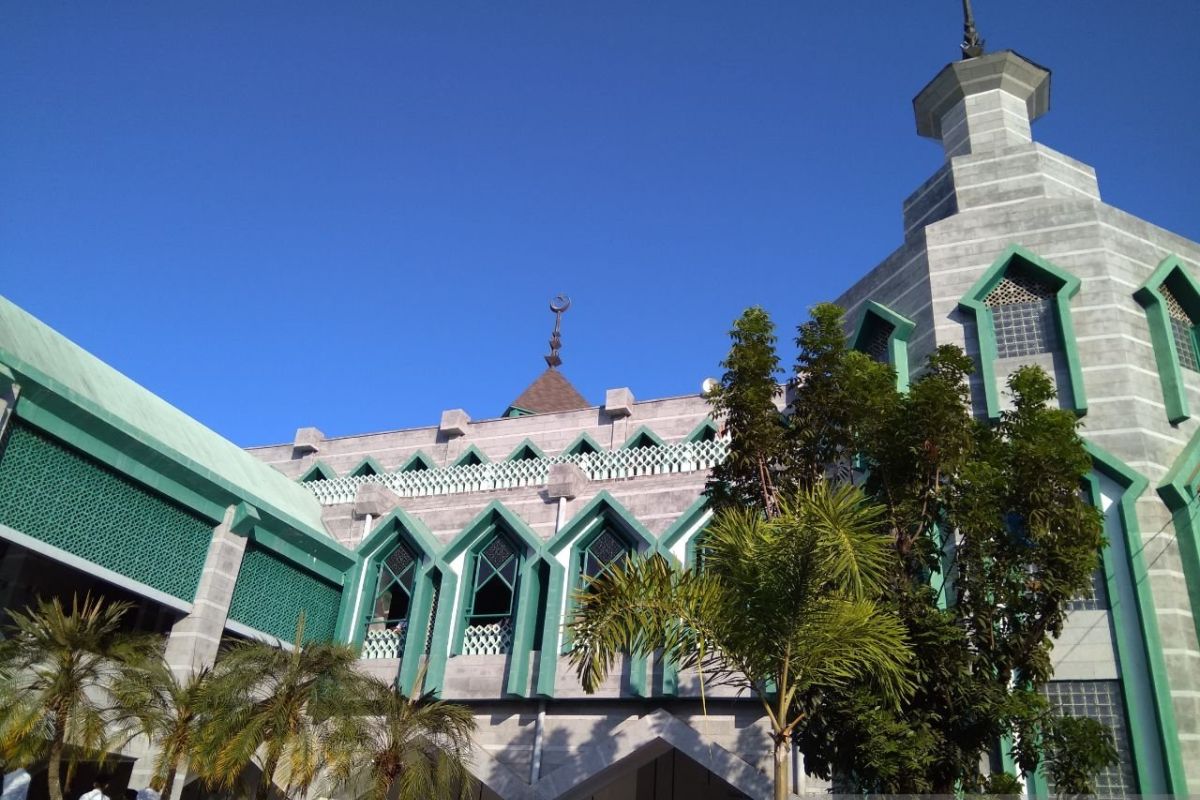 Akhir 2025, Masjid Al Markaz Makassar gelar zikir dan doa bersama