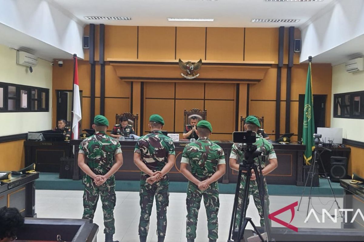 4 terdakwa kasus Prada Lucky divonis 6,5 tahun disertai pemecatan