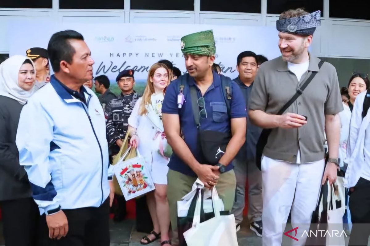 220 wisatawan mancanegara perdana tahun 2026 tiba di Bintan