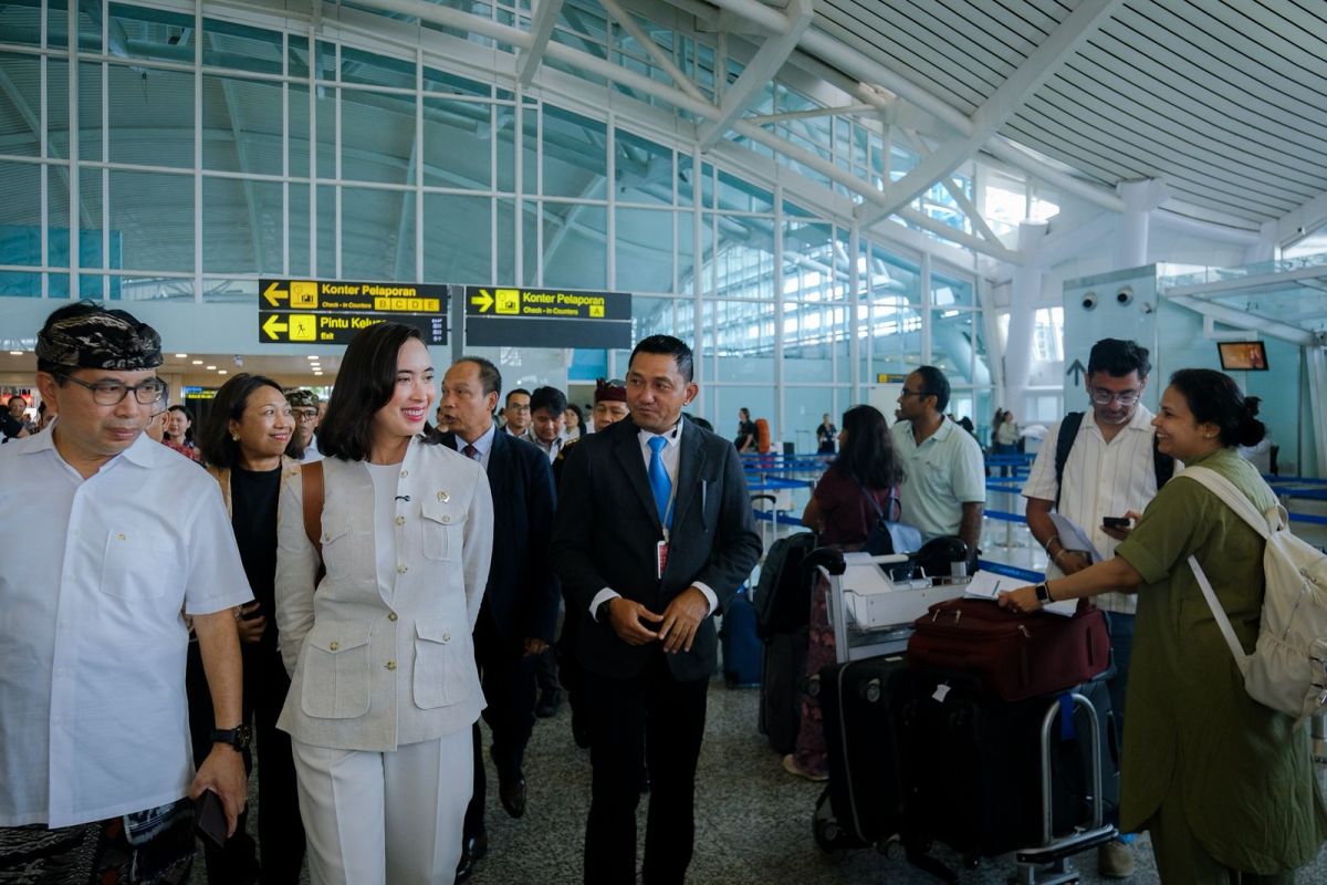 Wisatawan mulai tinggalkan Bali, arus balik Nataru mulai terjadi