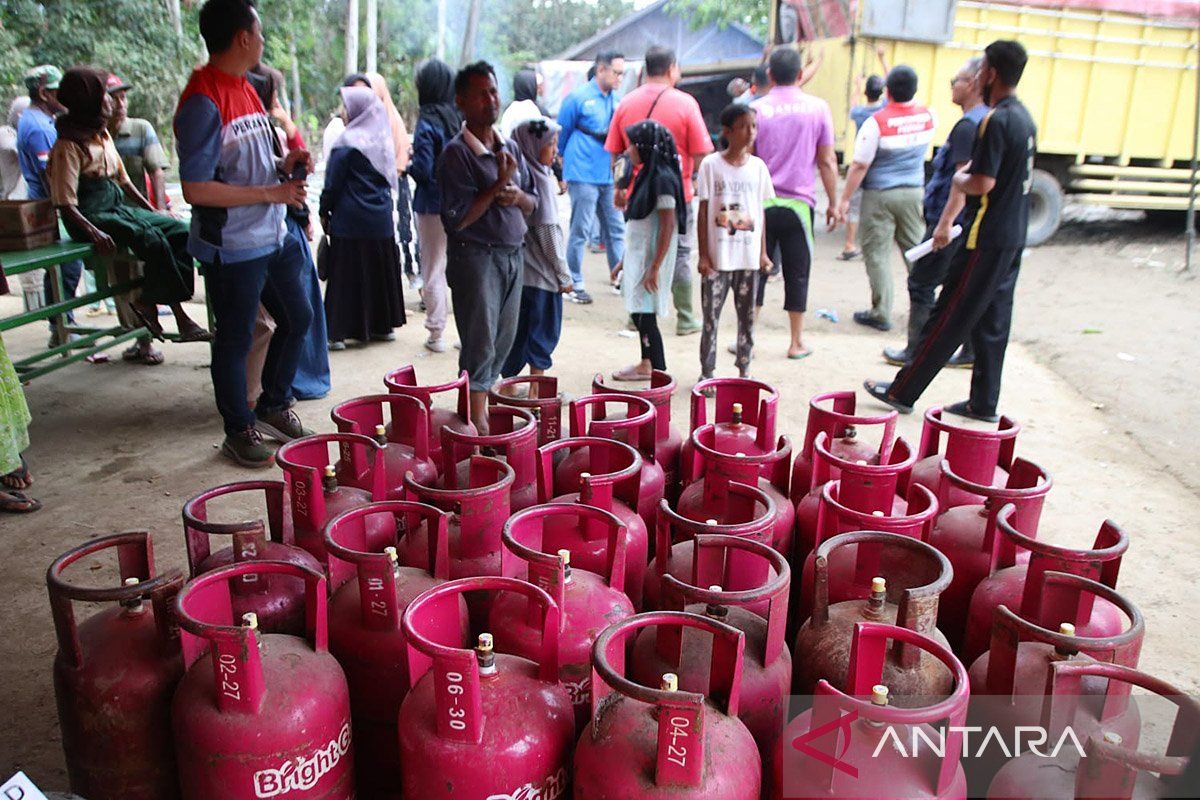 SKK Migas perkuat koordinasi KKKS distribusikan bantuan ke Sumatera
