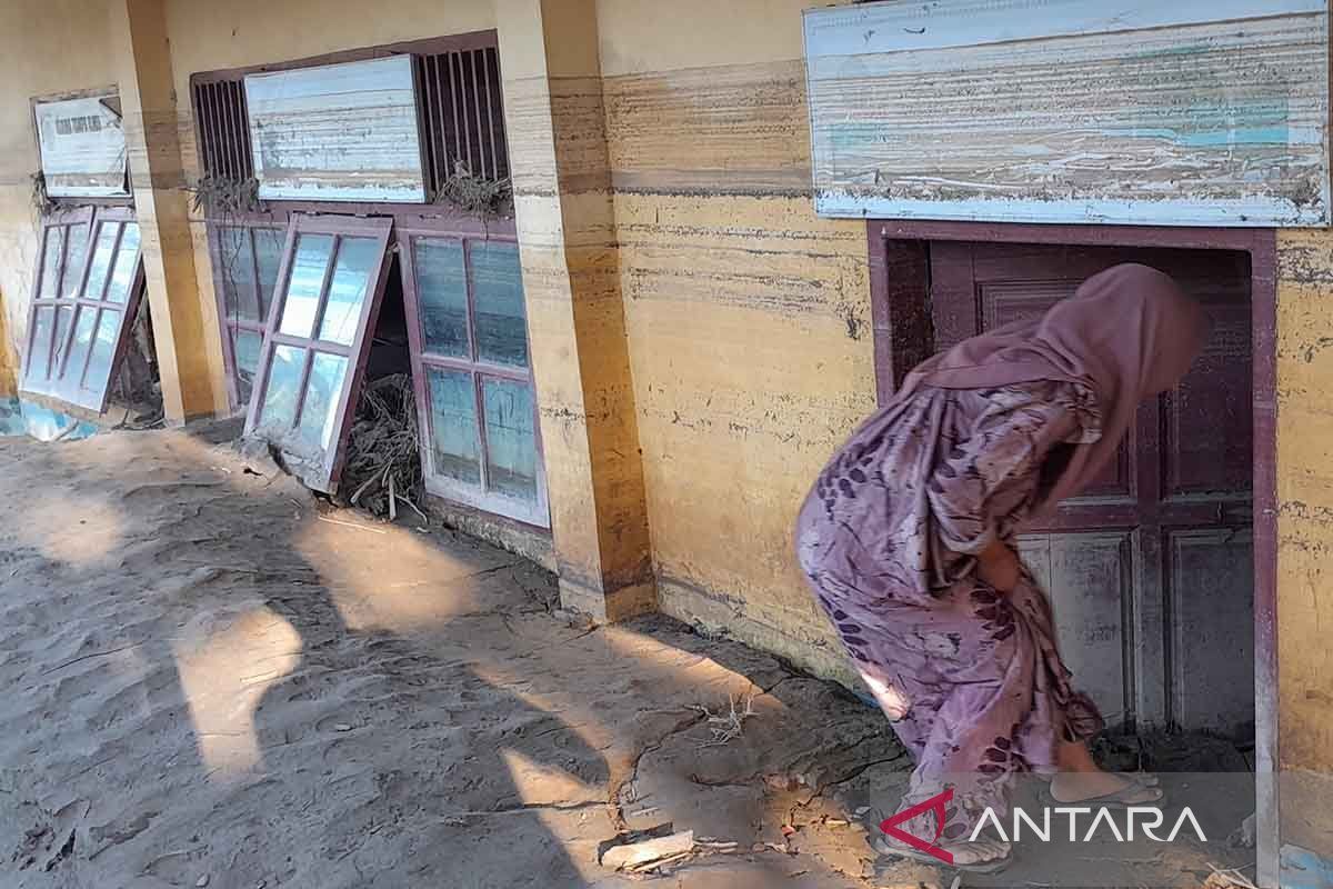 120 sekolah terdampak bencana di Pidie Jaya mulai kegiatan belajar