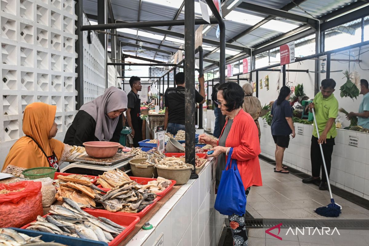 Revitalisasi pasar bukti pemerintah hidupkan ekonomi kerakyatan