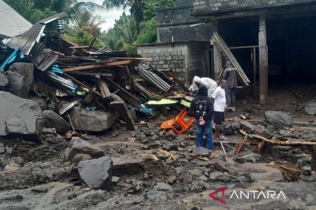 BNPB: Sitaro darurat bencana, pascabanjir bandang tewaskan 16 warga