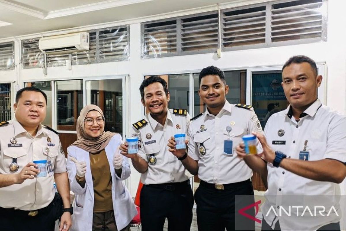 Lapas Kelas IIA Pekanbaru Gelar Tes Urine Mendadak bagi Pegawai dan Warga Binaan