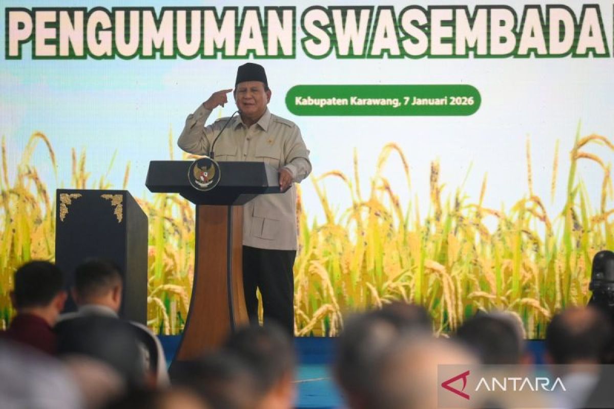 Prabowo calls on leaders to continue fighting for people